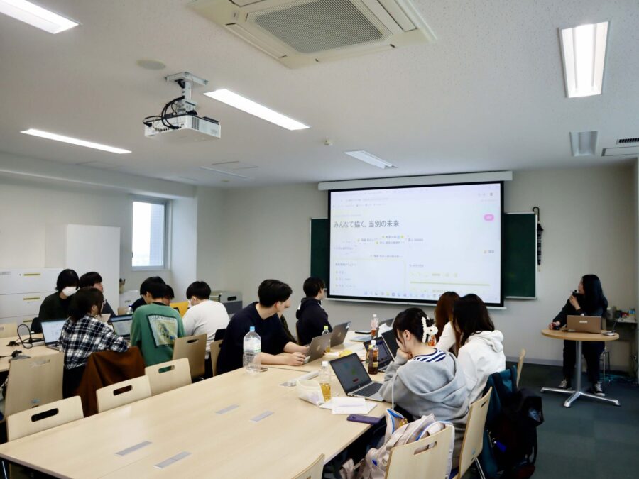 全体講義を終えて、ゼミは次のステージへ。